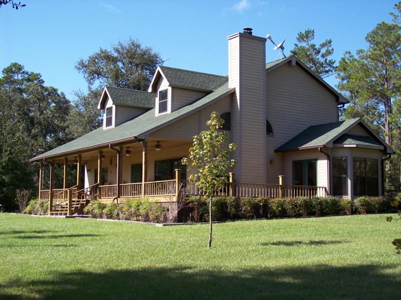 Building Pole Barn Homes