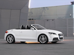 Audi TTS Roadster 2011 (4)