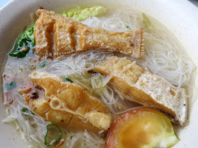 Johor_Fried_Fish_Soup