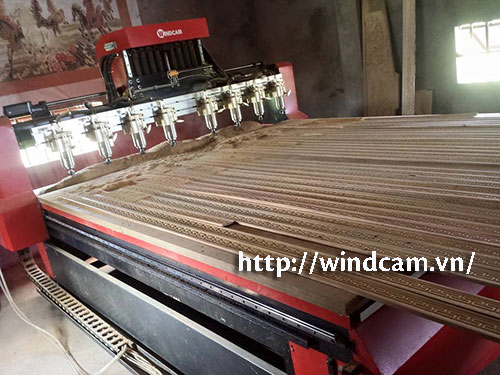 Máy cnc đục gỗ vi tính giá rẻ Hà Nội