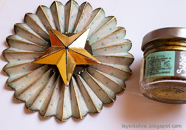 Layers of ink - Rosette Tag Tutorial by Anna-Karin Evaldsson. Add Sizzix Gold Luster Wax.