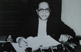 dr ambedkar chairman of drafting committee