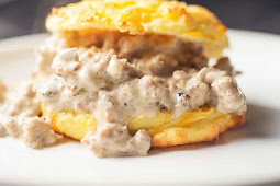 Low Carb Biscuits and Gravy