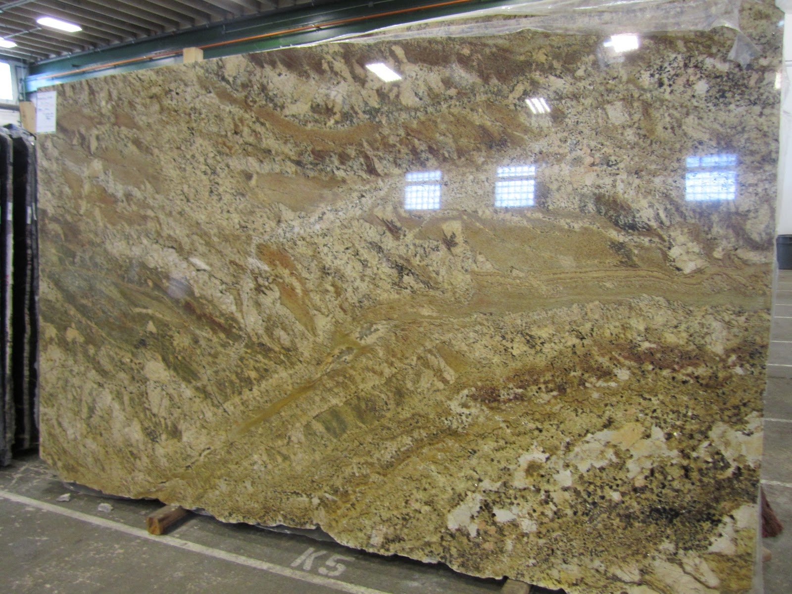 River bordeaux granite california