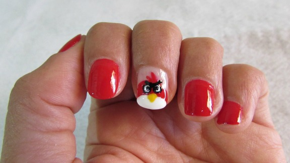 Angry Bird nails done by @nailzdesignzc (IG) : r/NailArt