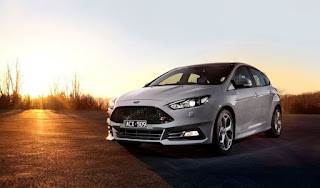 2019 Ford Focus Revue et spécification Rumeur