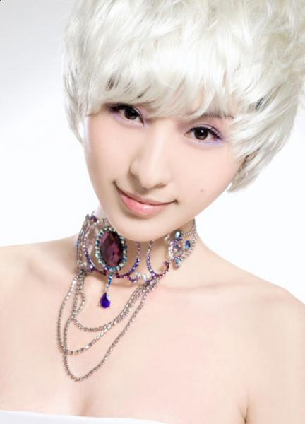 Cute Short Blonde Asian Haircuts