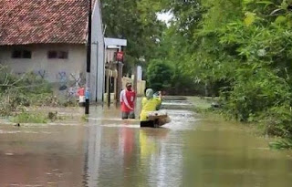 Tahun Baru, Ratusan Rumah Terendam Banjir di Gebang, Cirebon