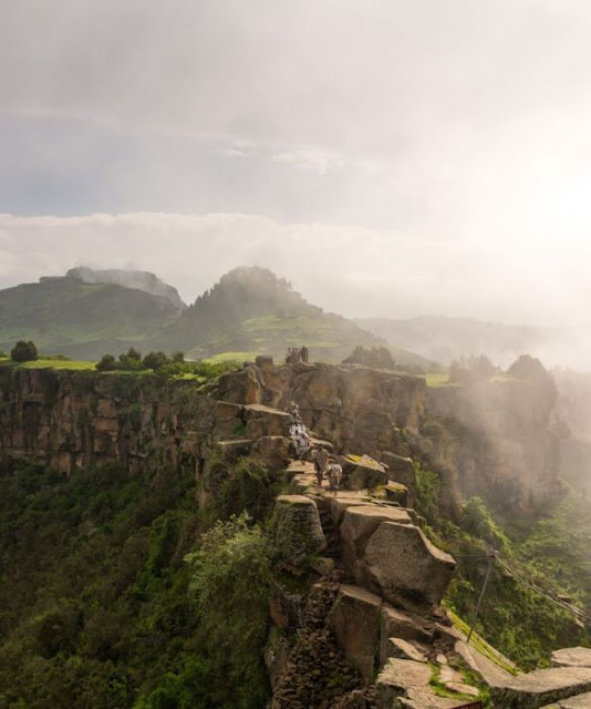 Iglesias talladas en la roca Lalibela, Etiopía