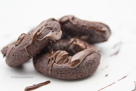 Baked Chocolate Doughnuts