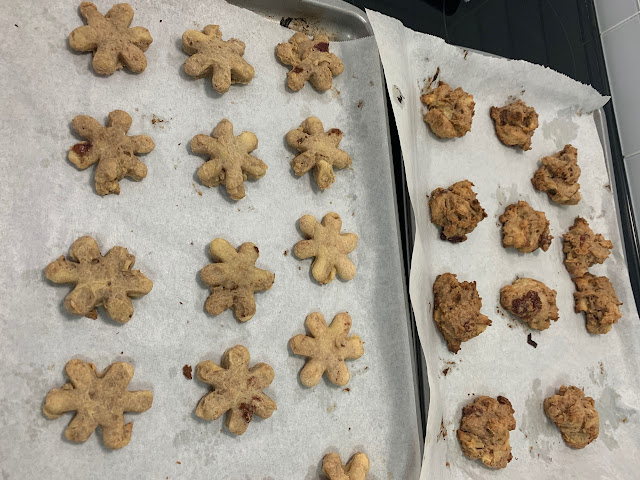 February 23 is National Dog Biscuit Day: Peanut butter & jam dog treat recipe