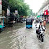 गाजीपुर में झमाझम बारिश ने खोली नगर पालिका की पोल, शहर की सड़क हुई जलमग्न