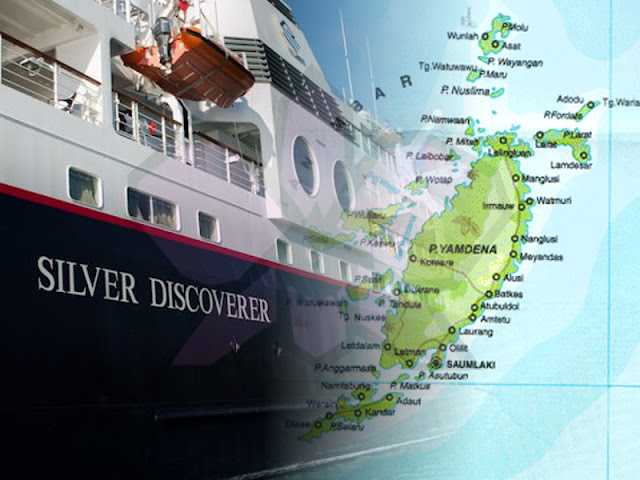 Kapal Pesiar MV Silver Discoverer Transit di Saumlaki