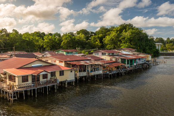 kampong ayer brunei