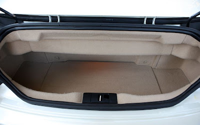 2011 Maserati Granturismo Convertible Trunk