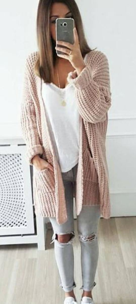 fall inspiration | blush knit cardigan + white top + ripped jeans