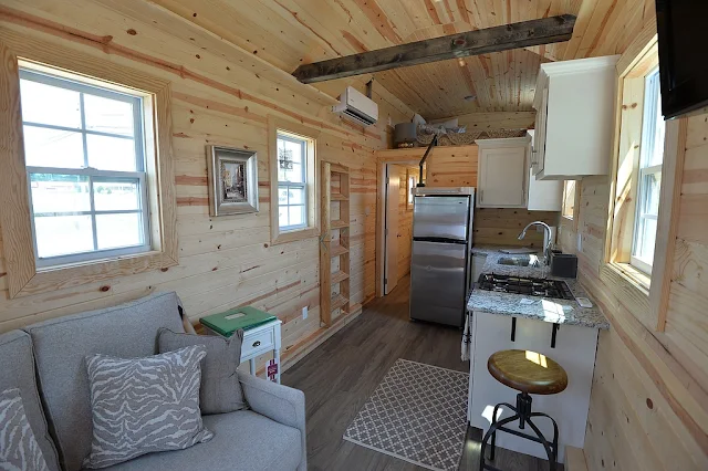 solar powered tiny house