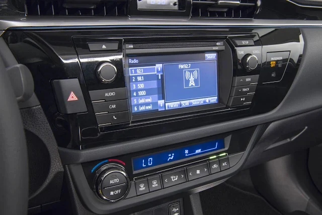 Novo Toyota Corolla 2014 - interior