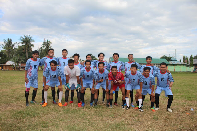 Foto Bersama Tim Sepakbola