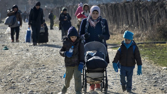 Παράλληλο συρμάτινο φράχτη στην ουδέτερη ζώνη Ειδομένης - Γευγελής τοποθετεί ο στρατός