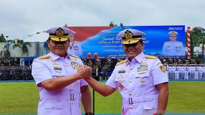 Upacara Serah Terima Panglima TNI, Laksamana TNI Yudo Margono ke Laksamana TNI Muhammad Ali