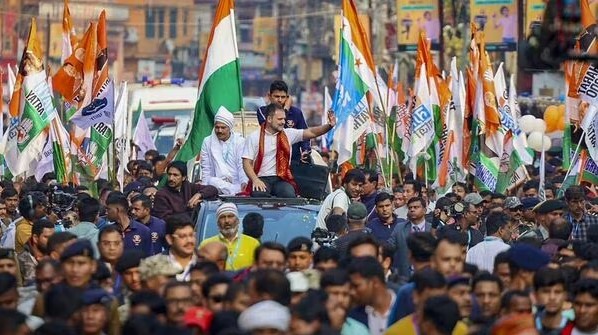 Loksabha Election 2024: बिहार में गाड़ी पलटी, बंगाल में बिगड़ी बात, UP में 11 और 13 की जंग, जानें I.N.D.I.A में सीट शेयरिंग पर कांग्रेस की प्लानिंग