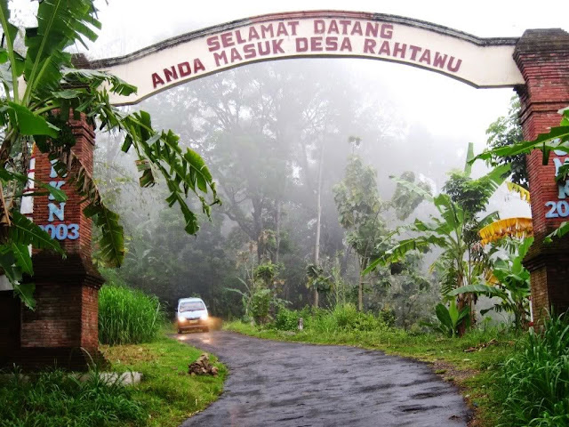 Wisata Alam Desa Rahtawu, Gerbang Jalur Pendakian Gunung Muria