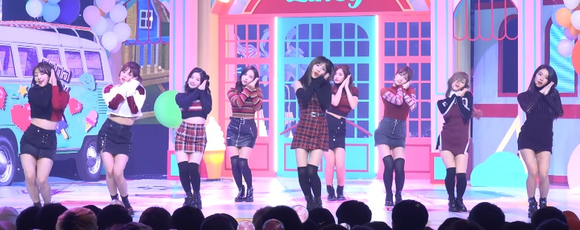 Netizen Are Amazed By Once Fanchant For Twice Comeback Daily K Pop News