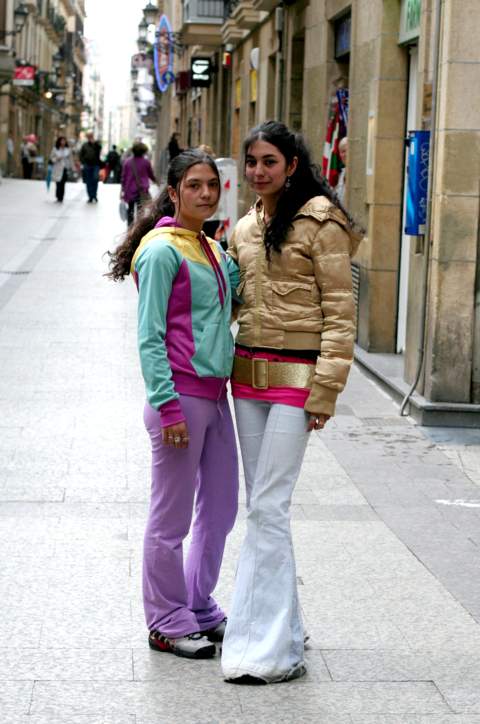 Fatima y Anna... San Sebastian, Spain