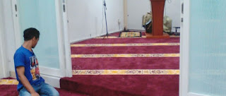 Pengrajin Karpet Masjid Surabaya