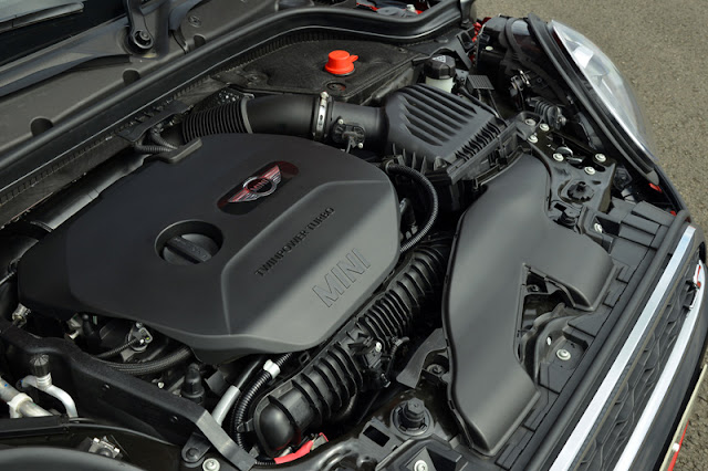 MINI Cooper S engine 2015