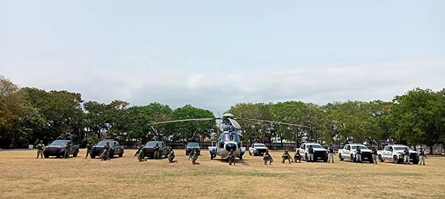 Unos 200 elementos del Ejército Mexicano y de la Guardia Nacional arribaron a Chetumal en vehículos artillados