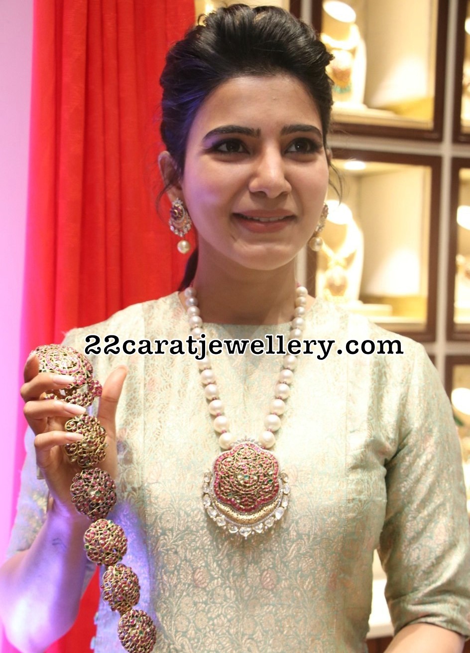 Excitement All The Way - NAC Jewellers Is Our Official Jewellery Partn –  Shopzters