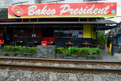 akcayatour, Bakso President, Travel Malang Semarang, Travel Semarang Malang, Wisata Malang