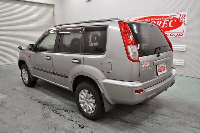 2002 Nissan X-trail 4WD for Uganda to Mombasa