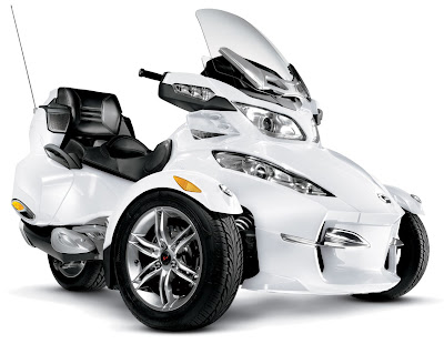 2011-CanAm-SpyderRT-Limited-pearl-white