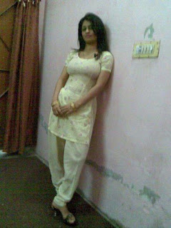 desi_cute_girls_pictures_images