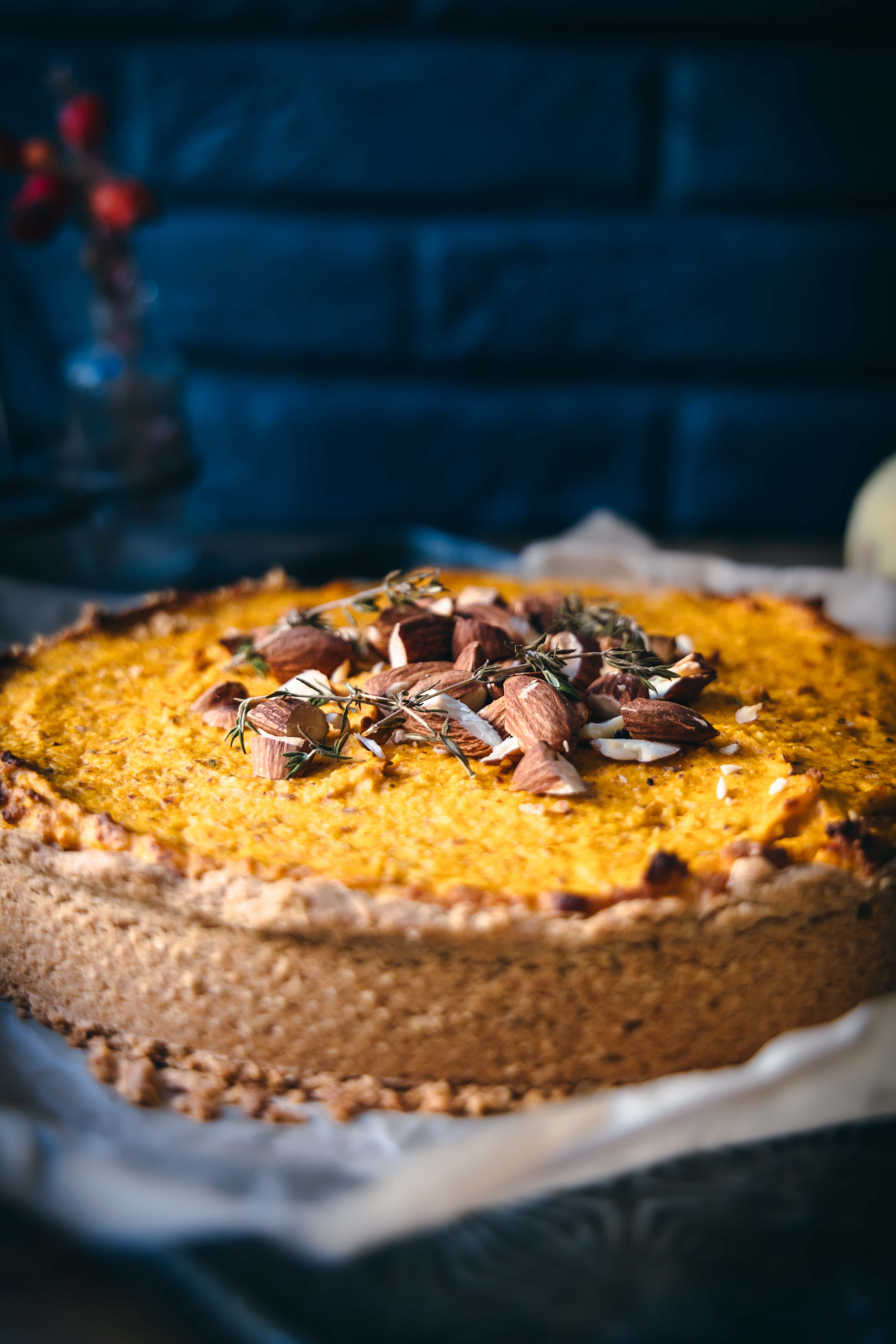 pâte brisée à l'amande , tarte salée gourmande