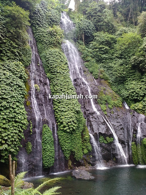 Air Terjun Banyumala Di Wanagiri