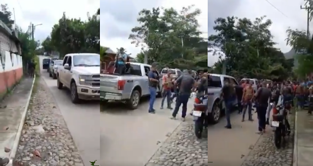 "En plena pisteadera y con el flanco descuidado, Decenas de sicarios del CJNG se exhiben en lujosas camionetas en Jalisco!