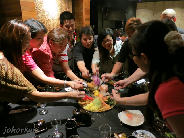 Yee-Sang-Lo-Hei-鱼生撈起