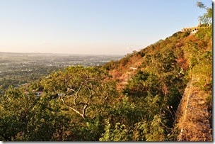 Burma Myanmar Mandalay Hill 131214_0350
