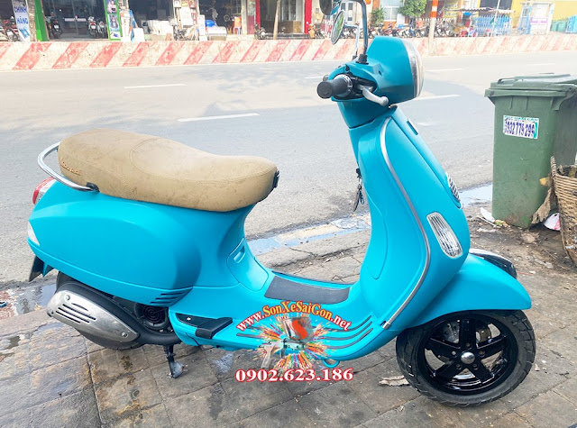 Vespa sơn xanh nhám tại sơn xe Sài Gòn