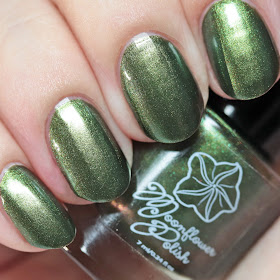 Moonflower Polish Spanish Moss