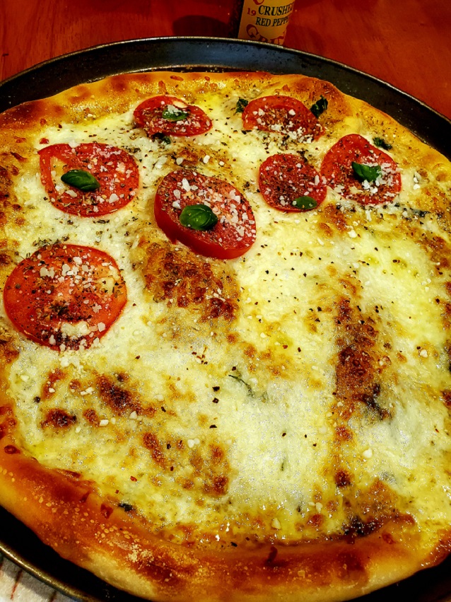 Tomato Garlic Pizza