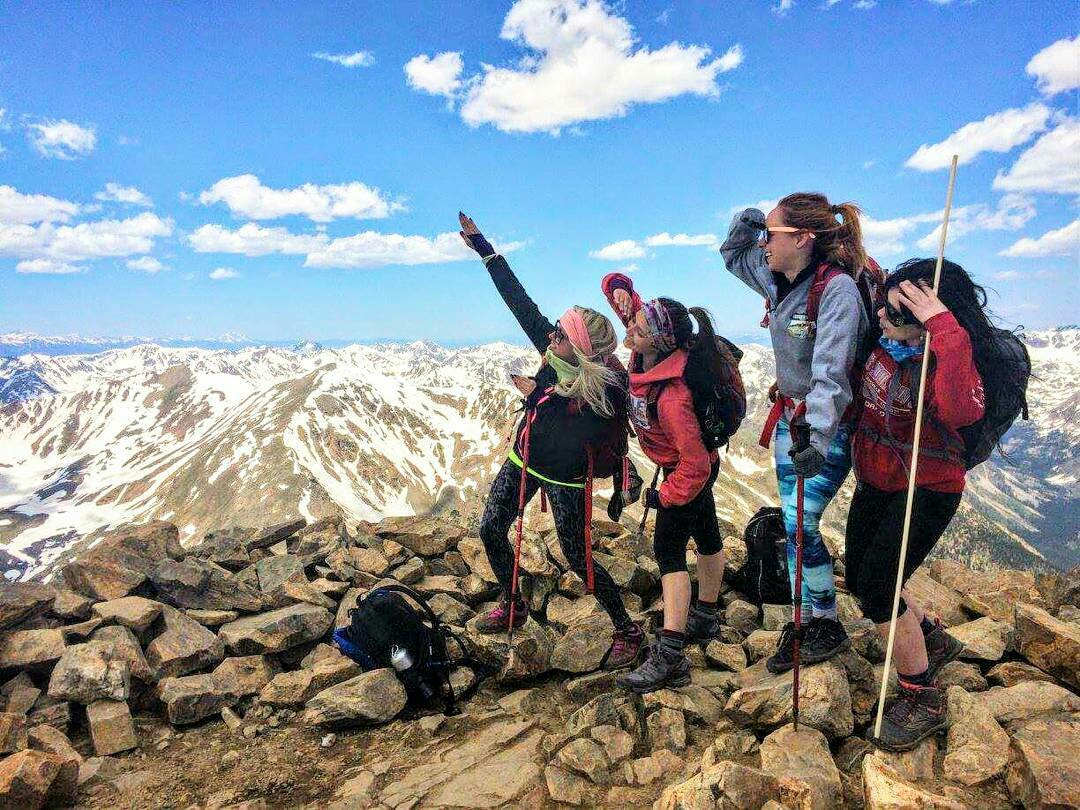 25 Tips Mendaki Gunung Bagi Wanita Pemula Persiapan Mendaki