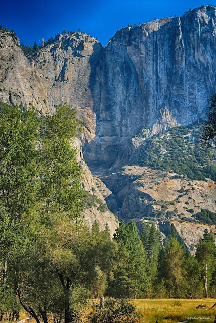 Yosemite National Park valley geology field trip glacier granite Sierra Nevada California copyright RocDocTravel.com