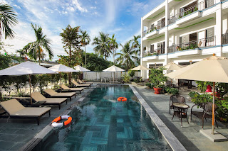 Pool outside - cho thuê villa ở hội an - villa for rent to business - cho thue villa o hoi an