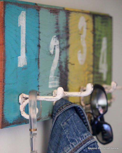 colorful paint, barn wood, coat hook, organization, http://bec4-beyondthepicketfence.blogspot.com/2013/08/off-hook.html