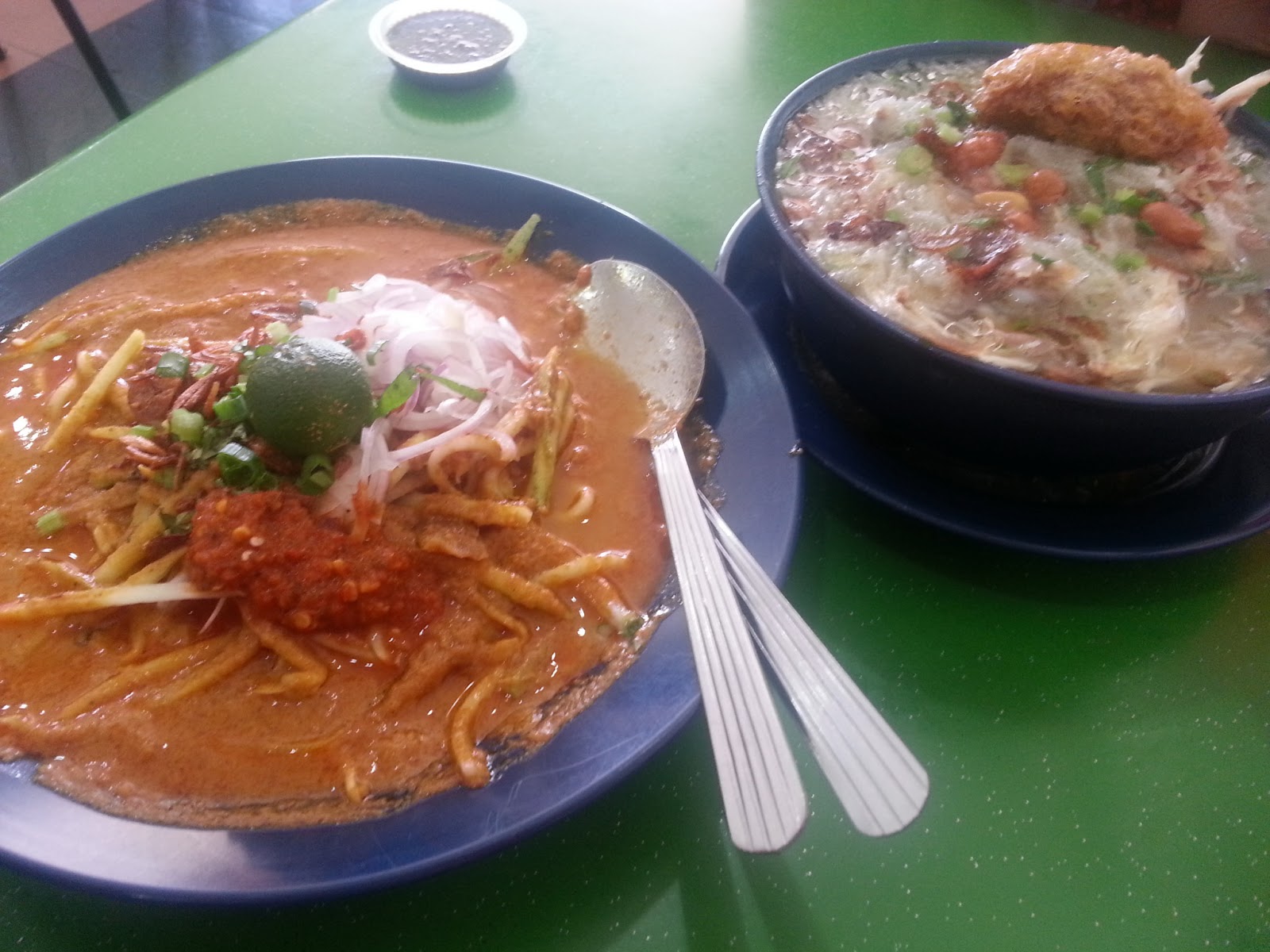 Beautiful Memories: JJCM: Lunch Laksa Johor Di Restoran 